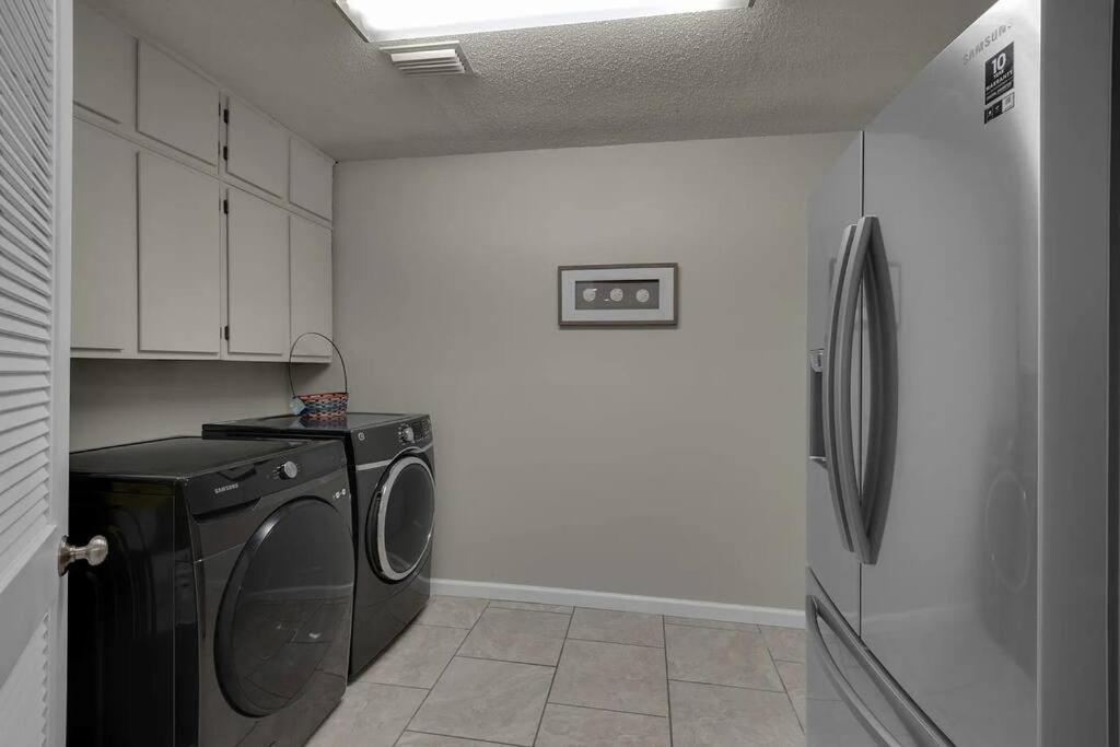 Quiet Relaxing Home - Close To Downtown & Beach 4Br-2Bt 彭萨科拉 外观 照片
