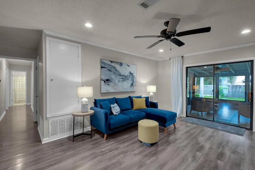 Quiet Relaxing Home - Close To Downtown & Beach 4Br-2Bt 彭萨科拉 外观 照片