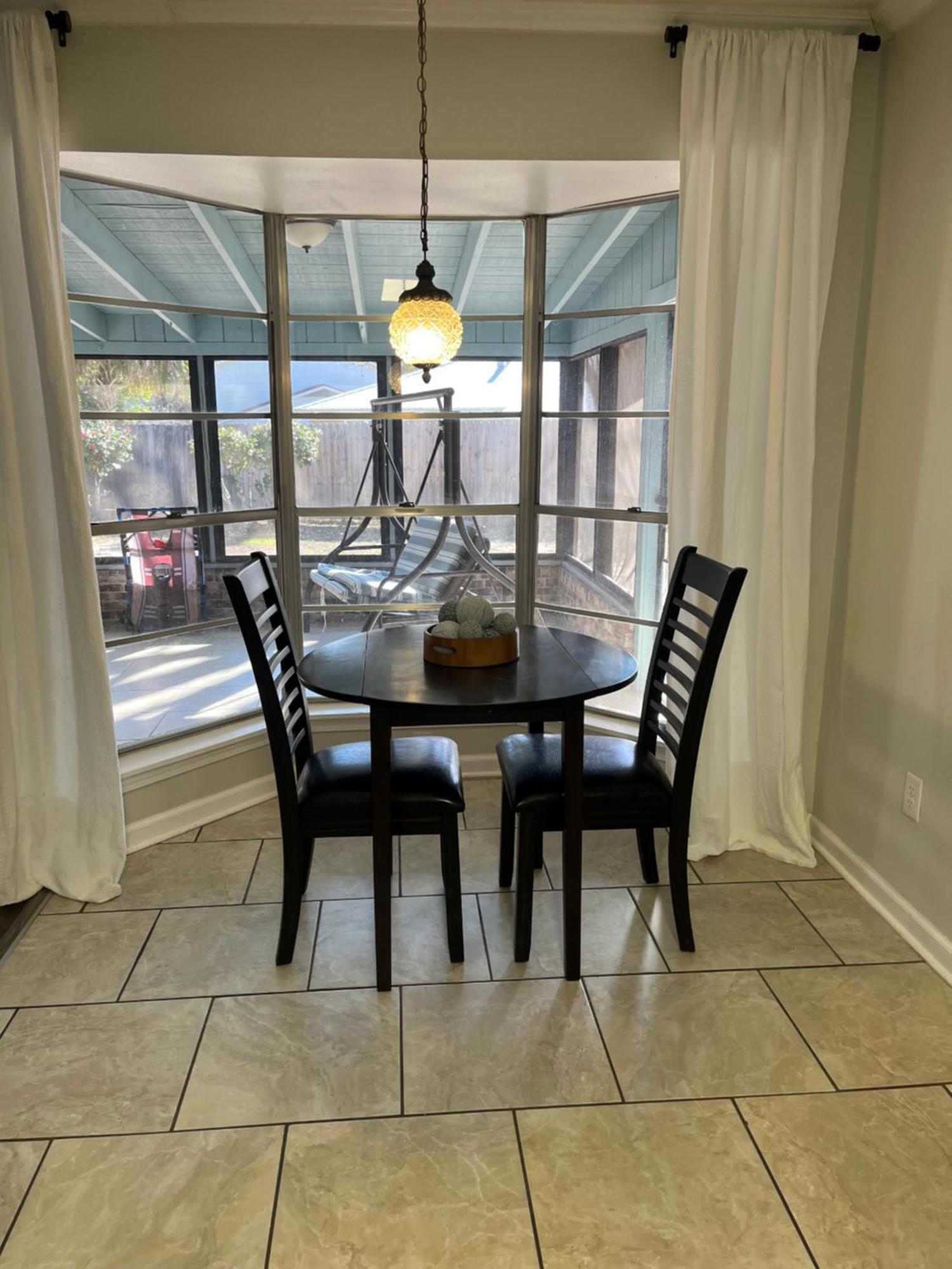 Quiet Relaxing Home - Close To Downtown & Beach 4Br-2Bt 彭萨科拉 外观 照片